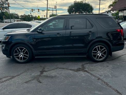 Used 2016 Ford Explorer Sport w/ Equipment Group 401A AWD/4WD image 2