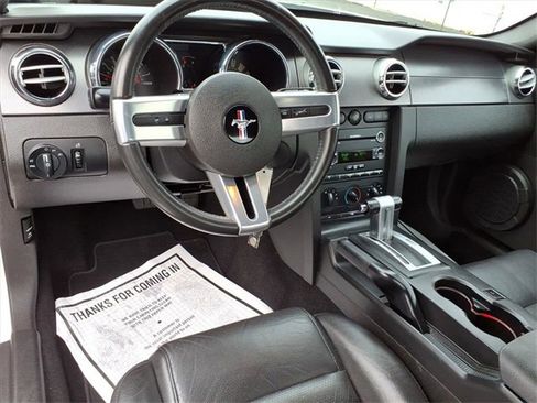 Used 2008 Ford Mustang GT Premium image 11