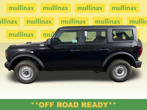 New 2025 Ford Bronco 4-Door image 12