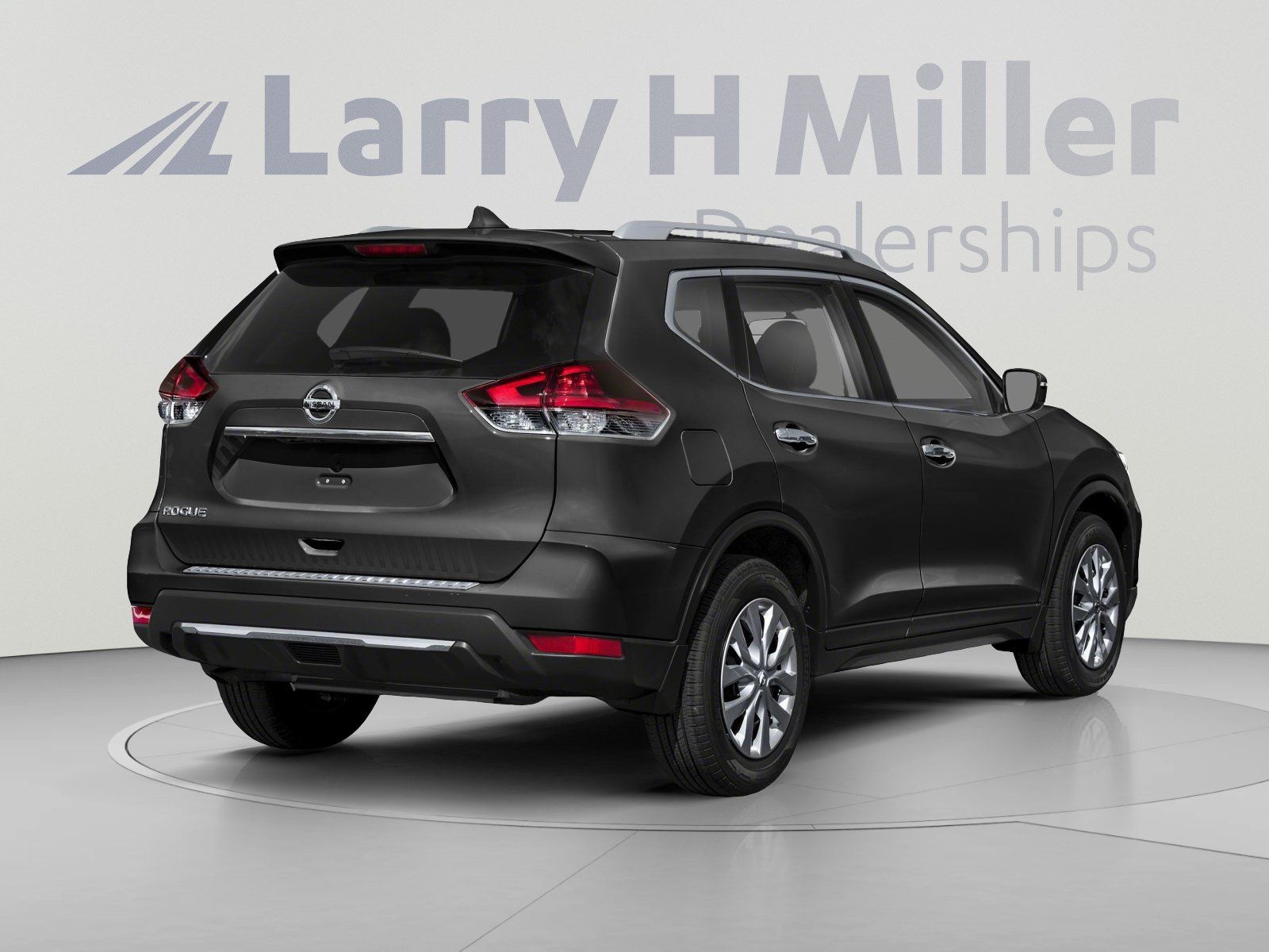 Used 2018 Nissan Rogue S w/ S Value Package FWD image 2