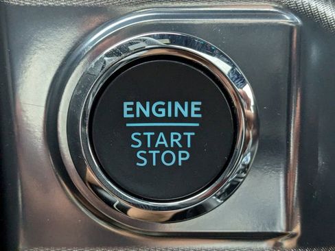 New 2025 Ford F150 Lariat w/ Equipment Group 502A High image 31