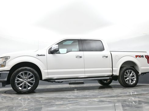 Used 2016 Ford F150 Lariat image 41