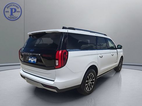 Used 2025 Ford Expedition Max Platinum AWD/4WD image 7