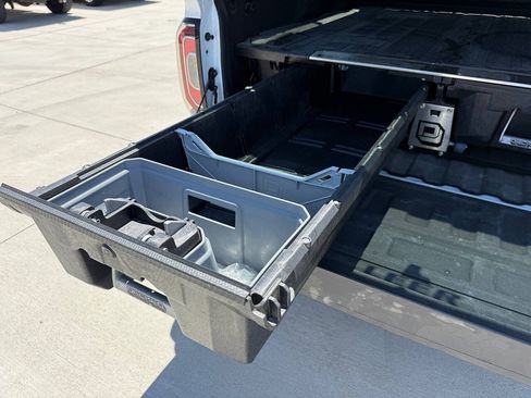 Used 2018 GMC Sierra 1500 SLT AWD/4WD image 26
