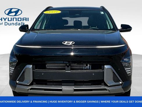 Used 2025 Hyundai Kona Limited FWD image 3