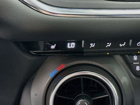 Used 2024 Chevrolet Blazer LT w/ Redline Edition FWD image 20