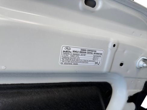 Used 2021 Subaru Forester Limited w/ Popular Package #3 AWD/4WD image 13