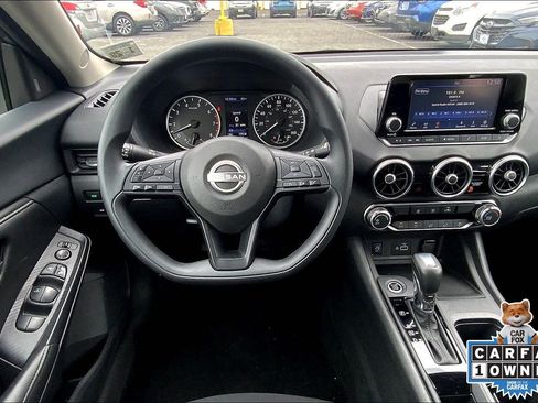 Used 2024 Nissan Sentra S FWD image 5