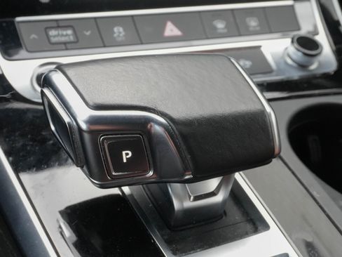 Used 2021 Audi Q7 2.0T Premium w/ Convenience Package image 26