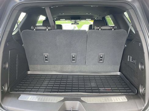 Used 2021 Chevrolet Tahoe Z71 w/ Z71 Off-Road Package image 8