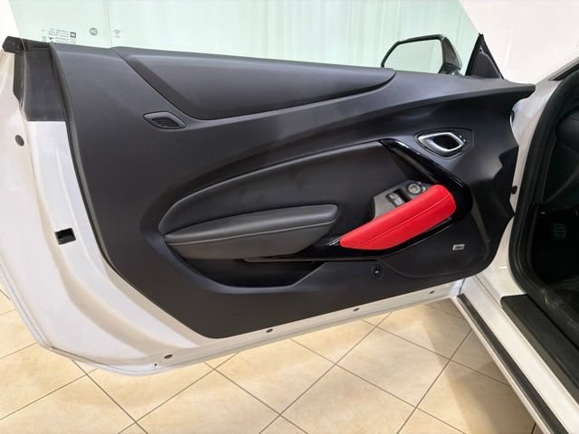 Used 2022 Chevrolet Camaro LT w/ Redline Edition RWD image 10