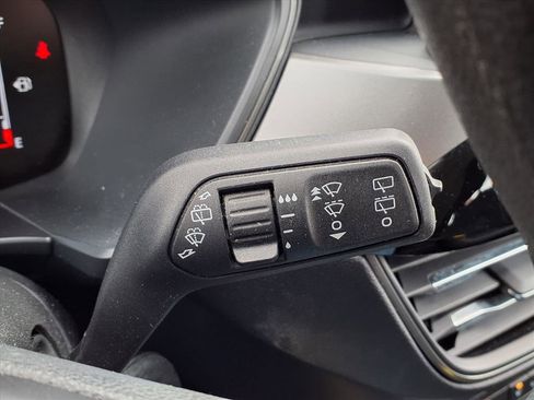 Used 2023 Ford Escape FWD image 19