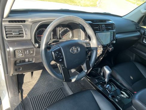 Used 2023 Toyota 4Runner TRD Off-Road Premium image 16