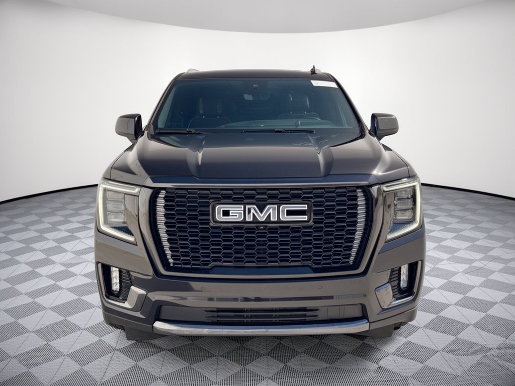 Used 2023 GMC Yukon Denali Ultimate AWD/4WD image 6