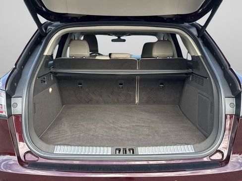 Certified 2022 Lincoln Nautilus Reserve w/ Equipment Group 202A image 19