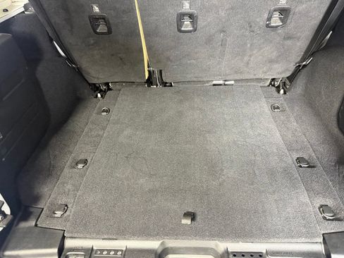 Used 2018 Jeep Wrangler Unlimited Sport AWD/4WD image 25