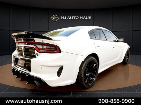 Used 2021 Dodge Charger SRT Hellcat RWD image 10