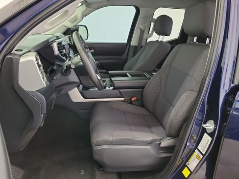 Used 2022 Toyota Tundra SR5 w/ SR5 Convenience Package RWD image 15