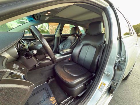 Used 2011 Cadillac CTS AWD Wagon image 44