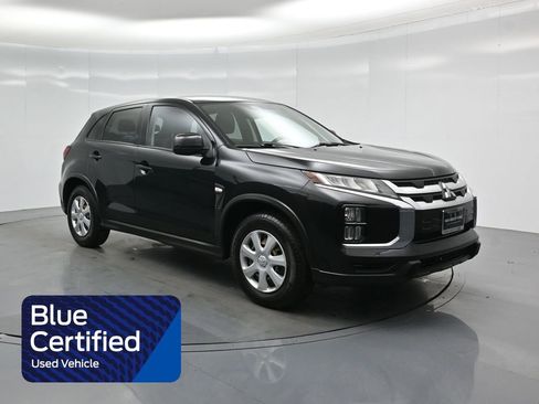 Used 2021 Mitsubishi Outlander Sport ES image 1