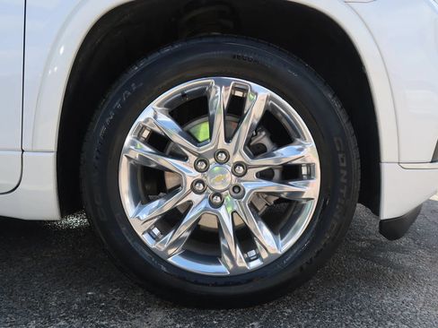 Used 2021 Chevrolet Traverse High Country FWD image 60