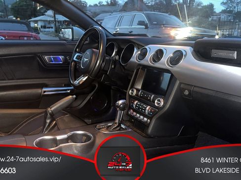 Used 2020 Ford Mustang Premium image 16