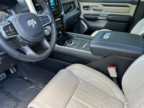 Used 2025 RAM 1500 Tungsten w/ Towing Technology Group image 10