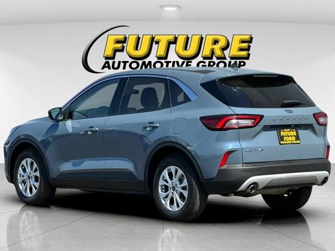 Certified 2024 Ford Escape Active w/ Tech Pack #1 FWD image 5