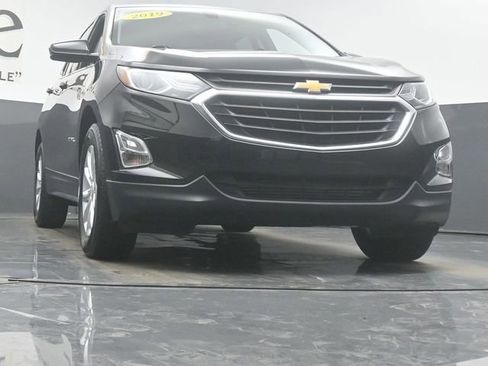 Used 2019 Chevrolet Equinox LT image 3