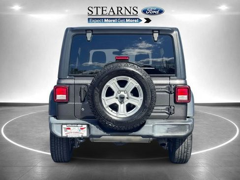 Used 2021 Jeep Wrangler Unlimited Sport AWD/4WD image 4