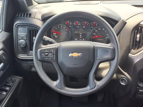 Used 2026 Chevrolet Silverado 1500 Custom w/ Turbomax Blackout Package RWD image 14