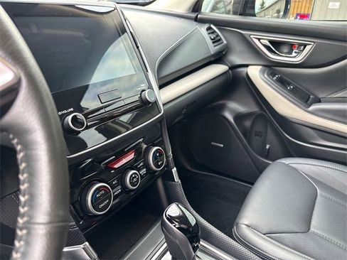 Certified 2024 Subaru Forester Limited image 17