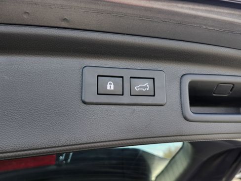 Used 2020 Subaru Forester Limited w/ Popular Package #3 image 23