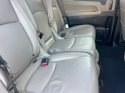 Used 2018 Honda Odyssey EX-L image 30