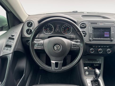 Used 2017 Volkswagen Tiguan Wolfsburg Edition FWD image 12