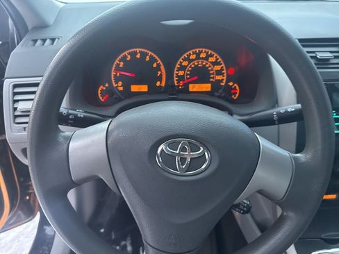 Used 2010 Toyota Corolla image 20