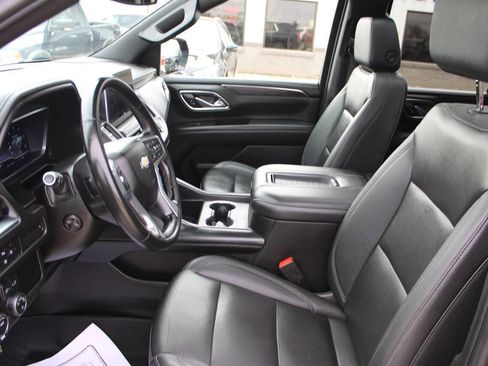 Used 2023 Chevrolet Tahoe LT w/ Luxury Package AWD/4WD image 22