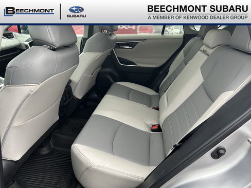 Used 2022 Toyota RAV4 XLE Premium image 24