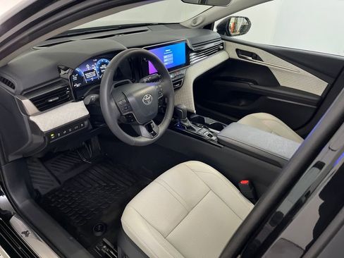 Used 2026 Toyota Camry XLE image 26