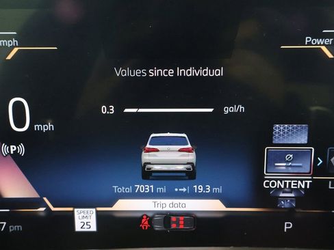 Used 2026 BMW X5 xDrive40i w/ Premium Package image 17