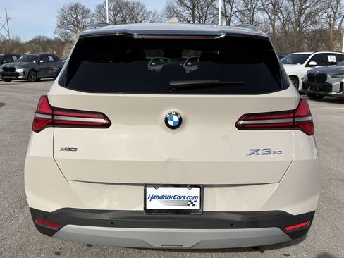 Certified 2025 BMW X3 xDrive30 AWD/4WD image 9