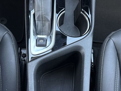 Used 2024 Buick Encore GX Sport Touring w/ Comfort Package image 27