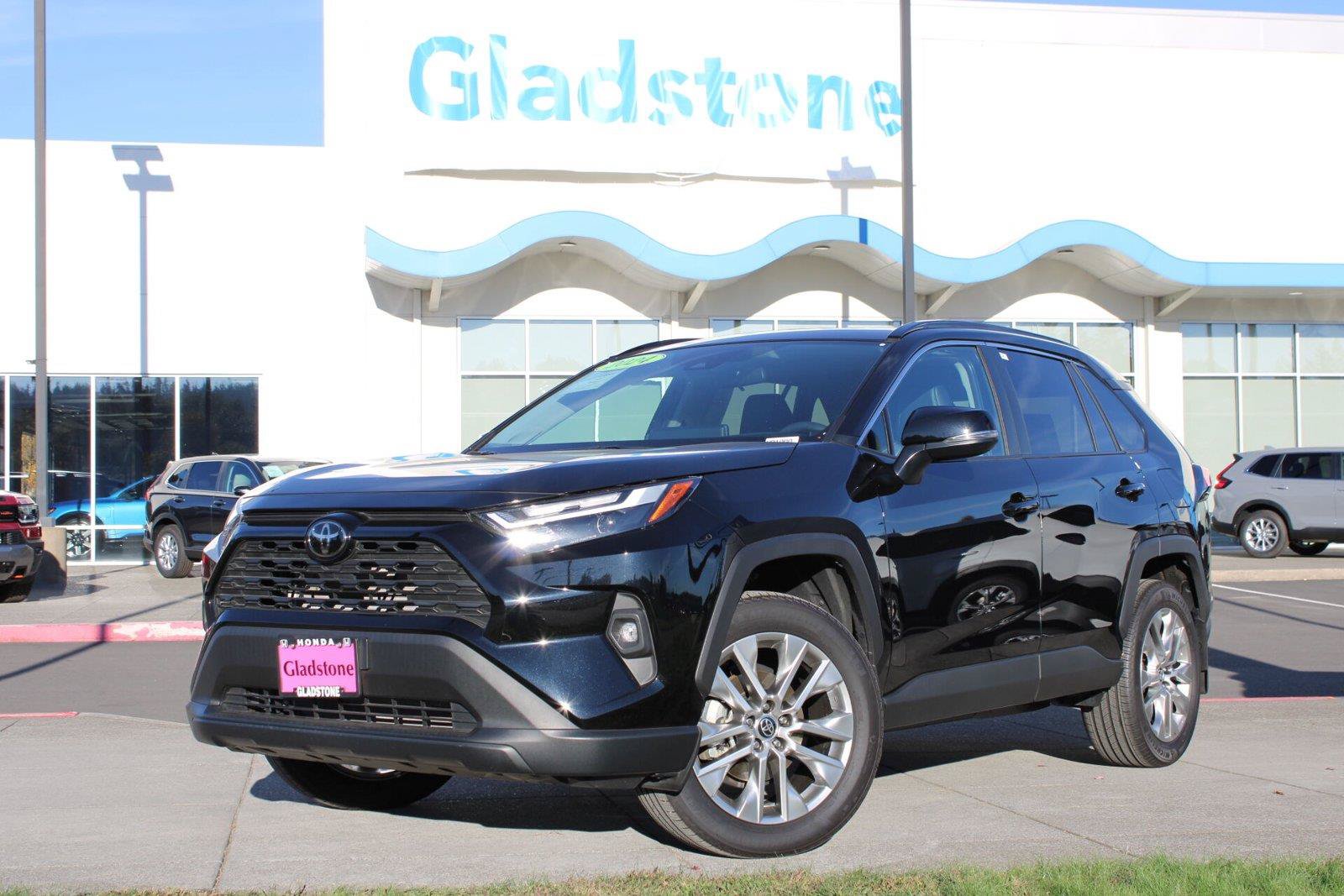 Used 2024 Toyota RAV4 XLE Premium w/ Weather Package AWD/4WD image 1