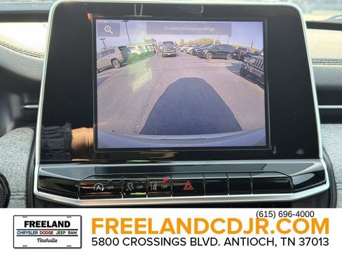 New 2025 Jeep Compass Sport image 33