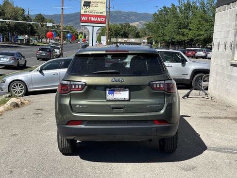 Used 2018 Jeep Compass Sport image 5