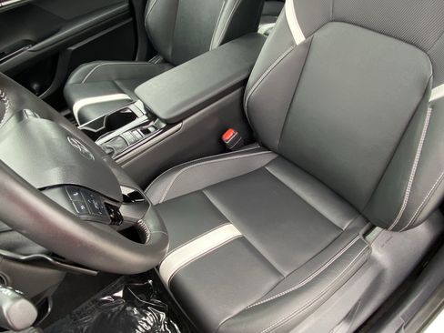 Certified 2025 Toyota Camry SE image 27