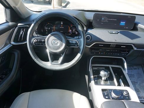 Used 2024 MAZDA CX-90 Plug-In Hybrid w/ Premium Pkg image 6