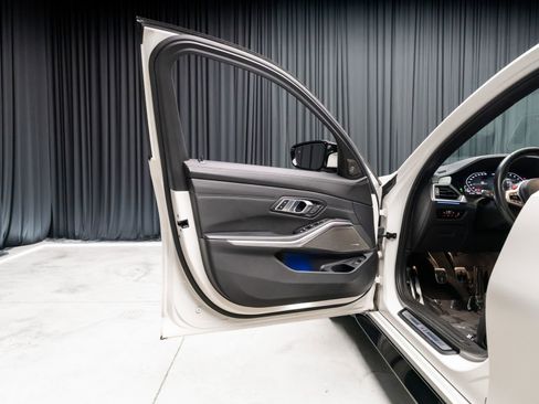 Used 2021 BMW M3 w/ Executive Package RWD image 68