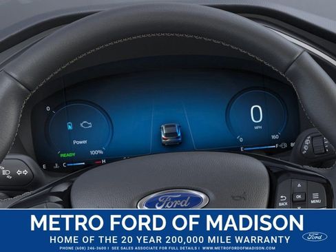 New 2025 Ford Escape SE FWD image 15