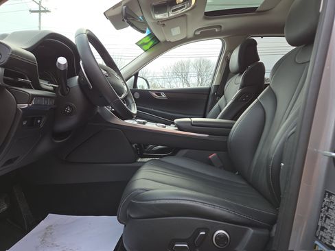 Used 2024 Genesis GV80 3.5T image 12